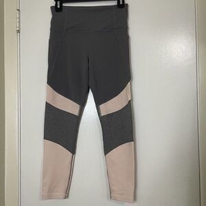 ATHLETA High rise salutation pink and gray athletica workout leggings size Small